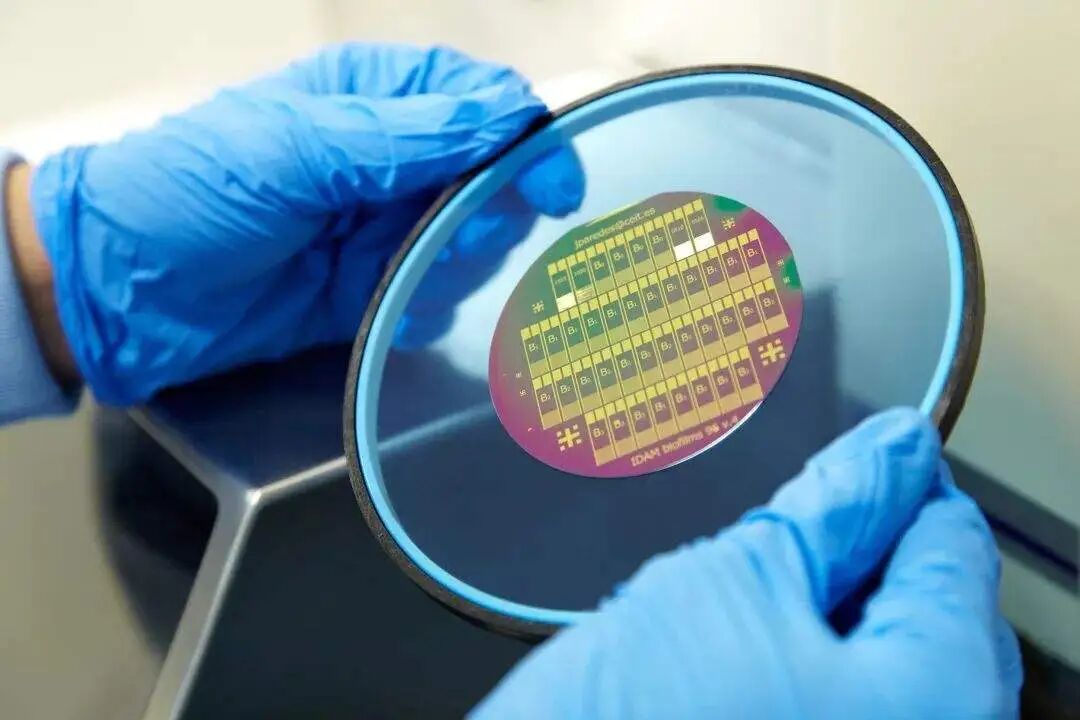 Mis on vahvlite liimimise tehnoloogia?